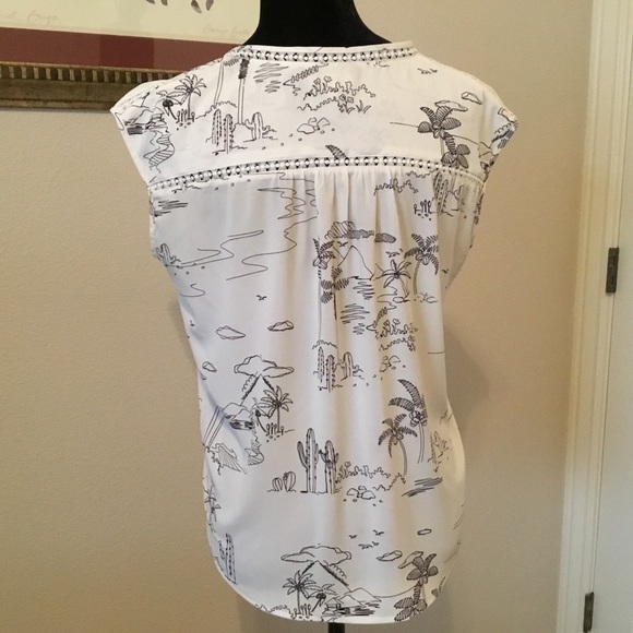 Current Air|Anthropologie Sleeveless Top white desert print - Picture 6 of 11